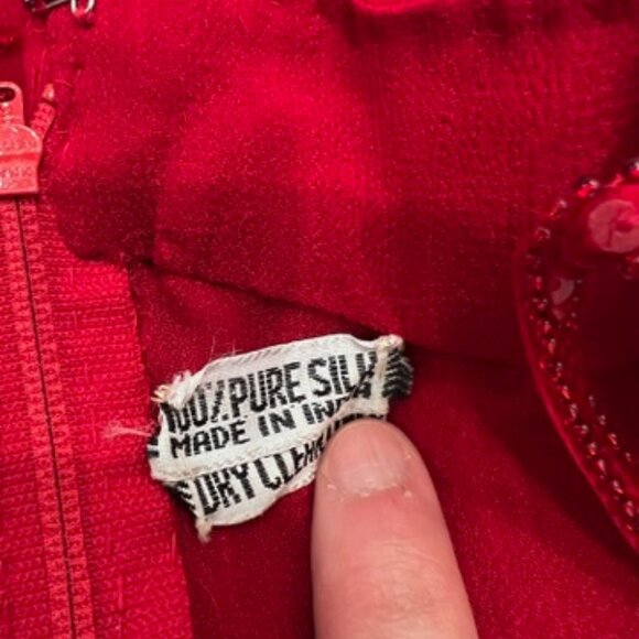 Metamorphosis Special Editions Red Hand-Beaded Silk Dress - Picture 5 of 5